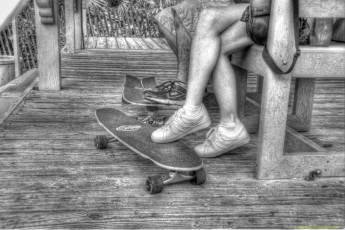 florida-skateboarders-bw-hdr