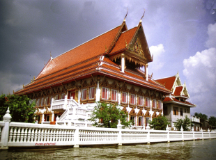 Bangkok Home