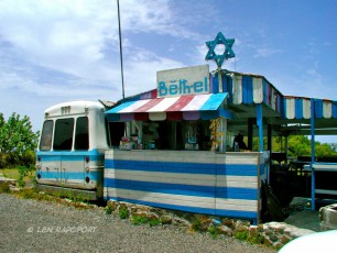 Kosher Road Stand - Jamaica