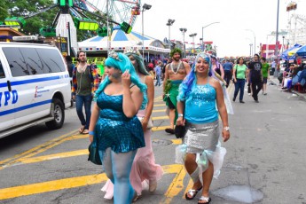 Mermaid Parade-2015-2 - 07