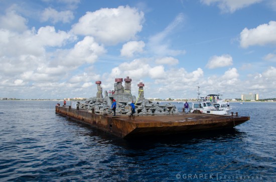 Rapa Nui Reef arrives safely to her GPS coordinates.